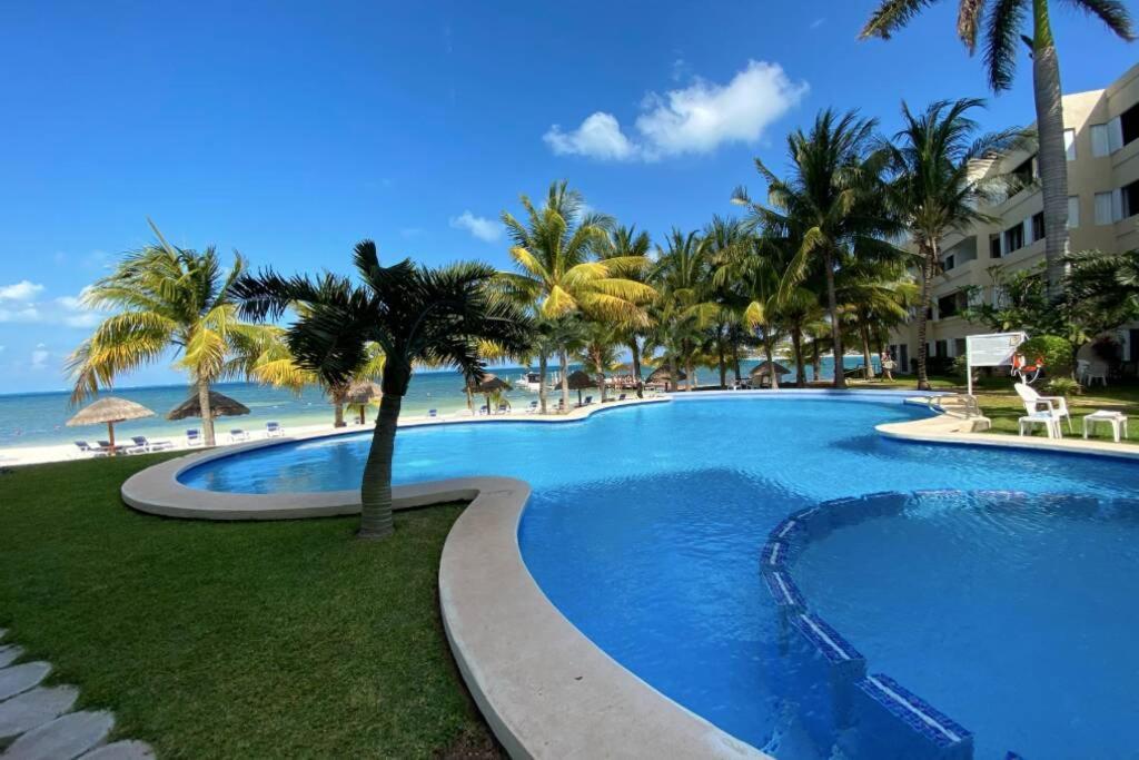 Oceanfront Condo Bm By Andiani Cancún Exteriér fotografie