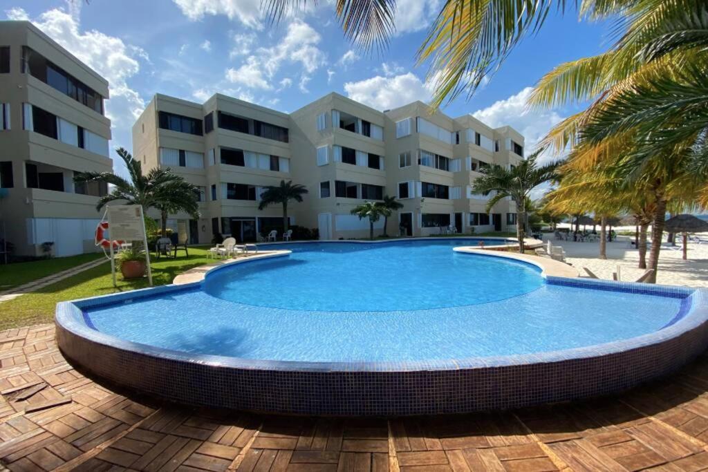Oceanfront Condo Bm By Andiani Cancún Exteriér fotografie